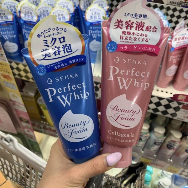 Sữa rửa mặt Perfect Whip xanh